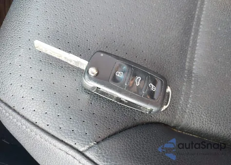 2013 Volkswagen Jetta 2.5L Se from USA, damaged, VIN 3VWDP7AJ7DM353851